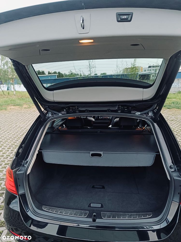 BMW Seria 3 320i xDrive Sport Line - 27