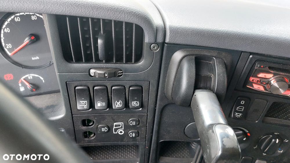 Scania P230 4x2 - 20