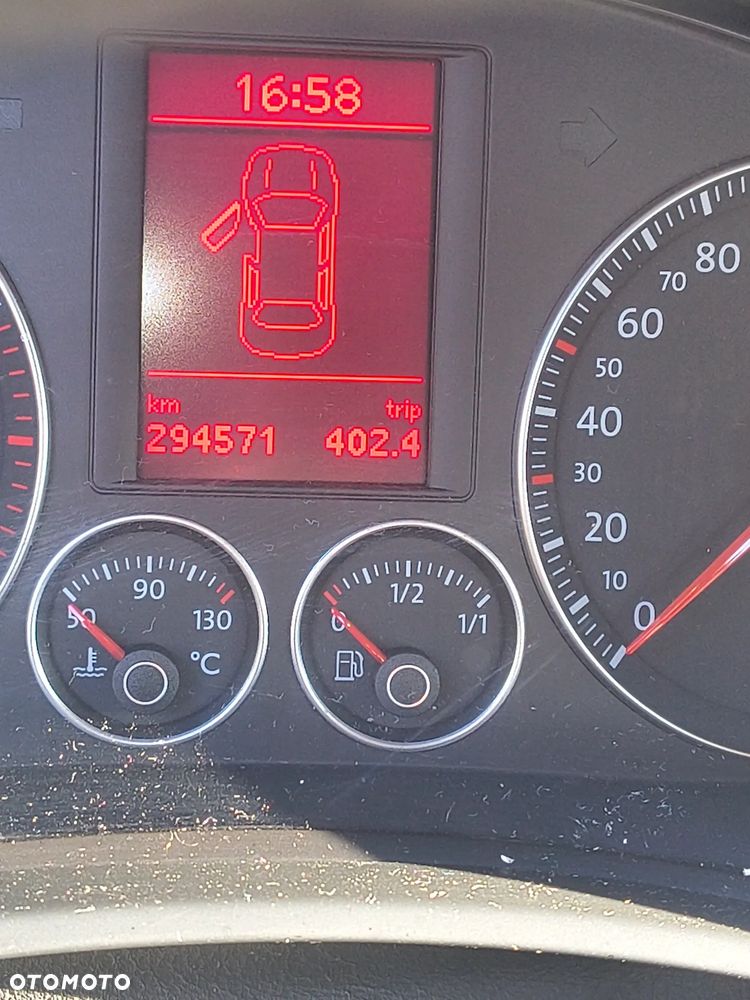 Volkswagen Jetta 1.9 TDI Comfortline - 9