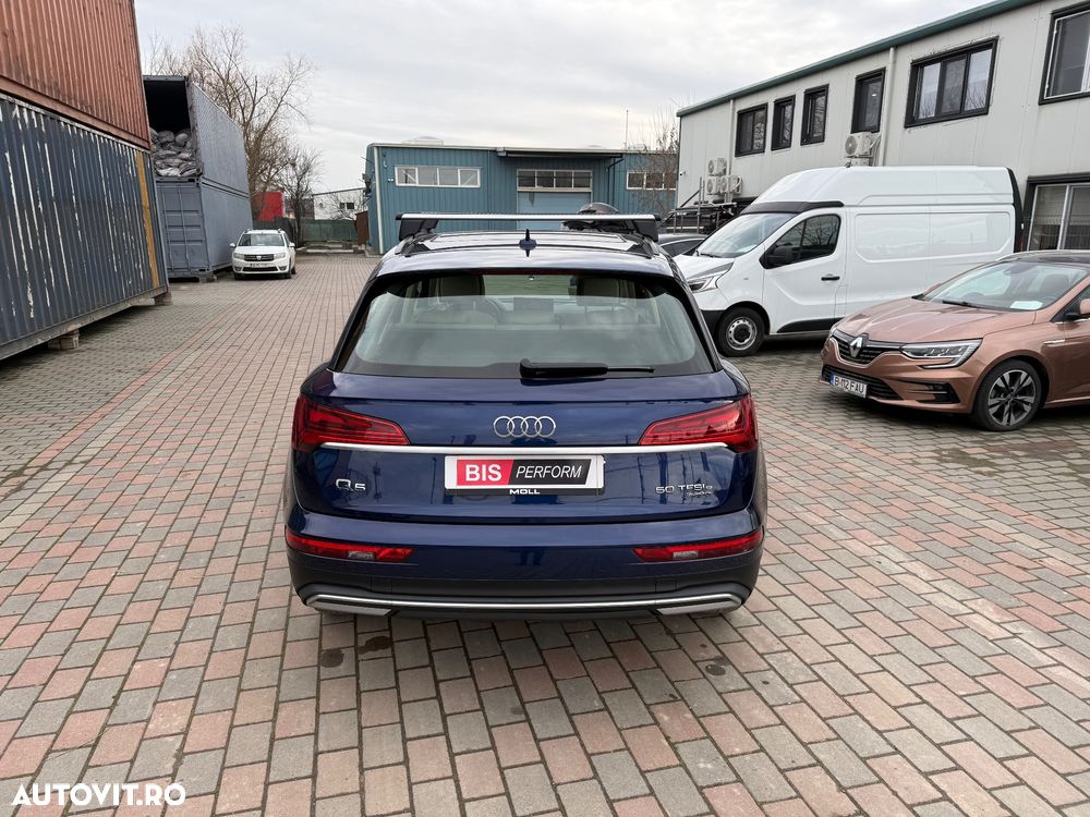 Audi Q5 50 TFSI e quattro S tronic sport - 9