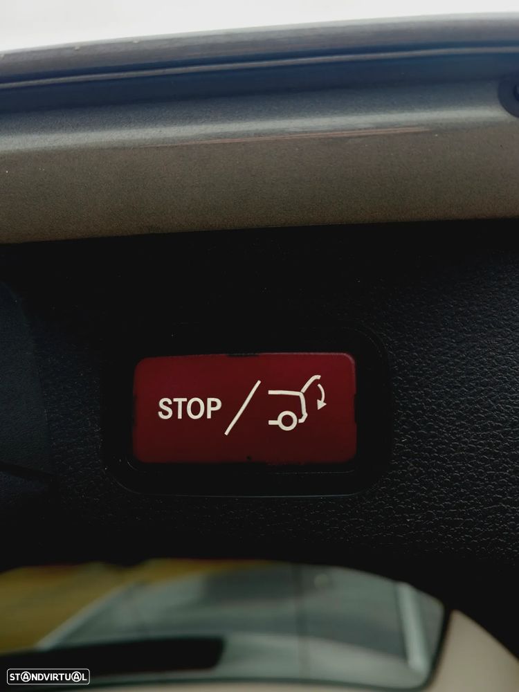 Mercedes-Benz C 350 e T 7G-TRONIC Avantgarde - 25