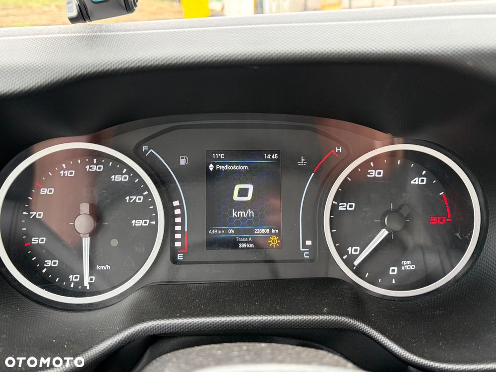 Iveco DAILY 35S18 - 8