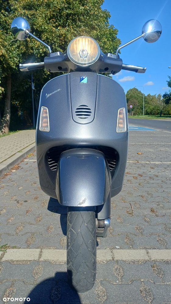 Vespa GT - 15