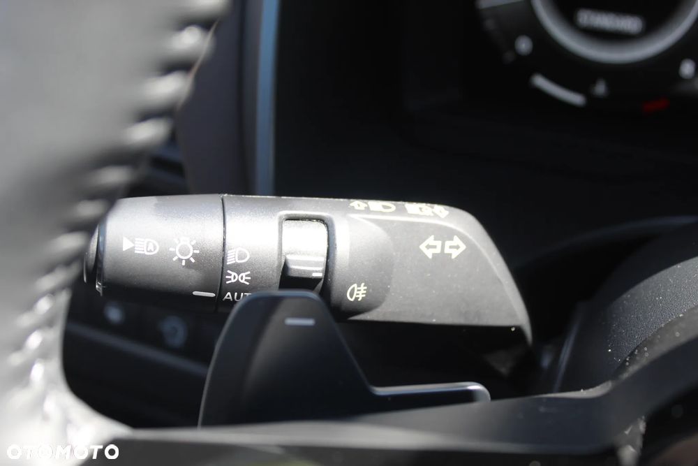 Nissan Qashqai 1.3 DIG-T MHEV Xtronic Tekna - 26