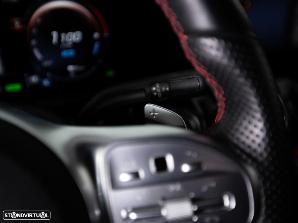 Mercedes-Benz GLA 250 e 8G-DCT AMG Line - 18