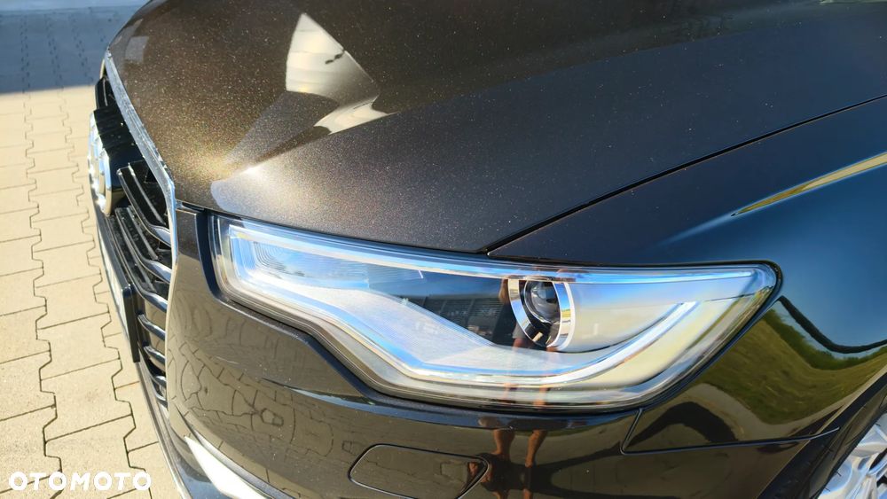 Audi A6 Avant 2.0 TDI Ultra DPF S tronic - 11