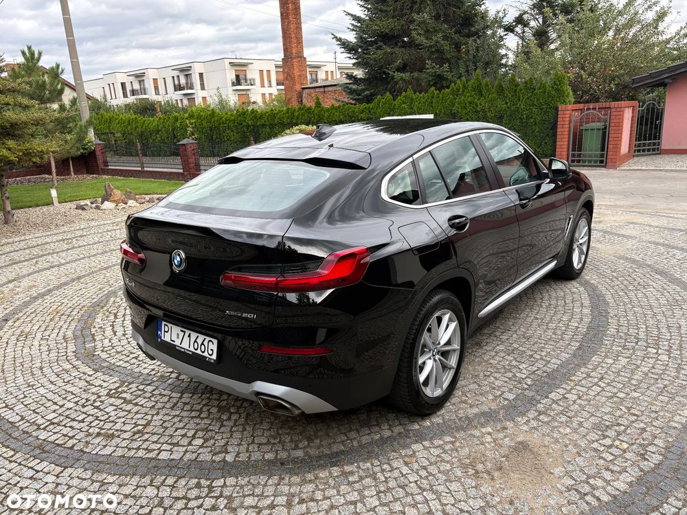 BMW X4 xDrive20i sport - 4