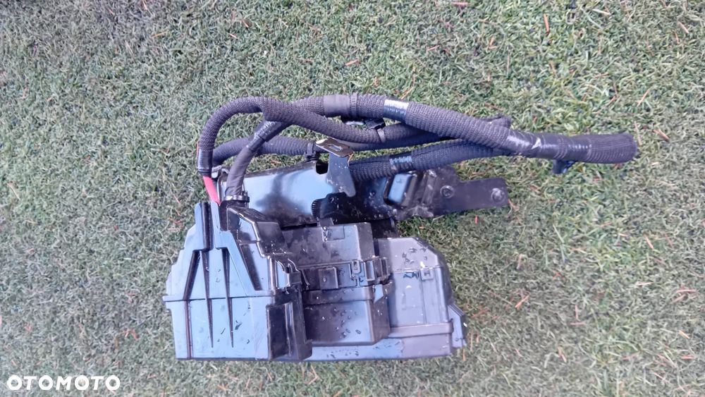 Obudowa puszki bezpieczników komplet Renault Kadjar Qashqai J11 - 3