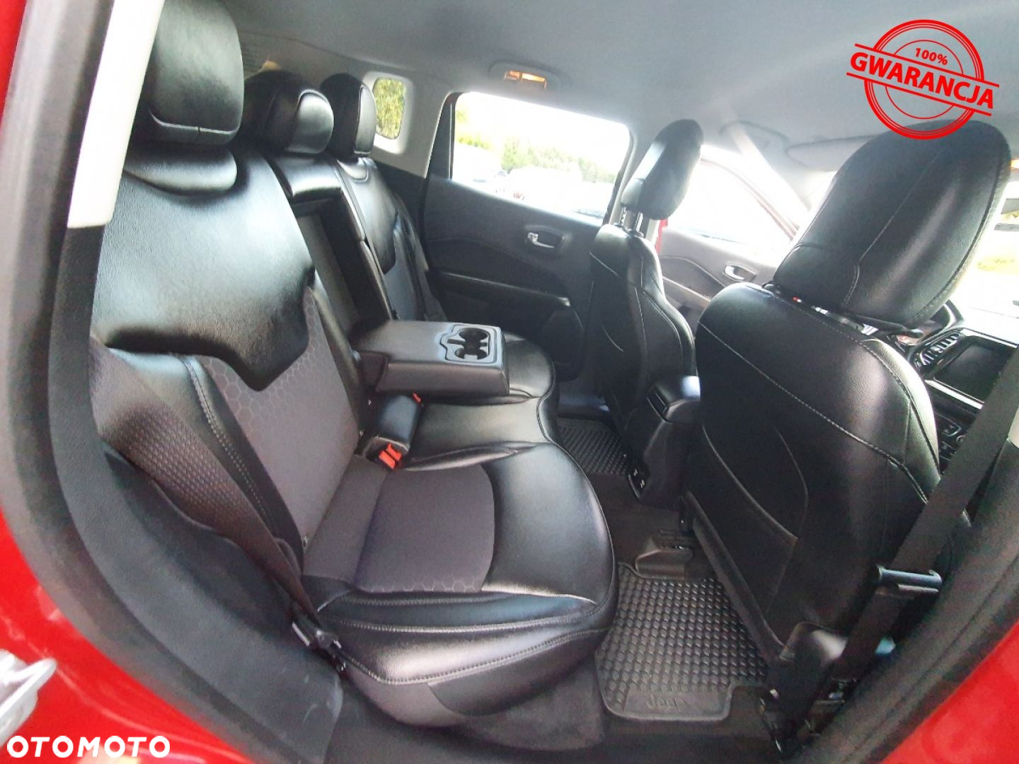 Jeep Compass - 31