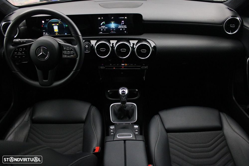 Mercedes-Benz A 160 — fotografia 8