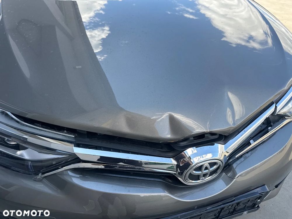 Toyota Auris 1.6 Prestige - 13