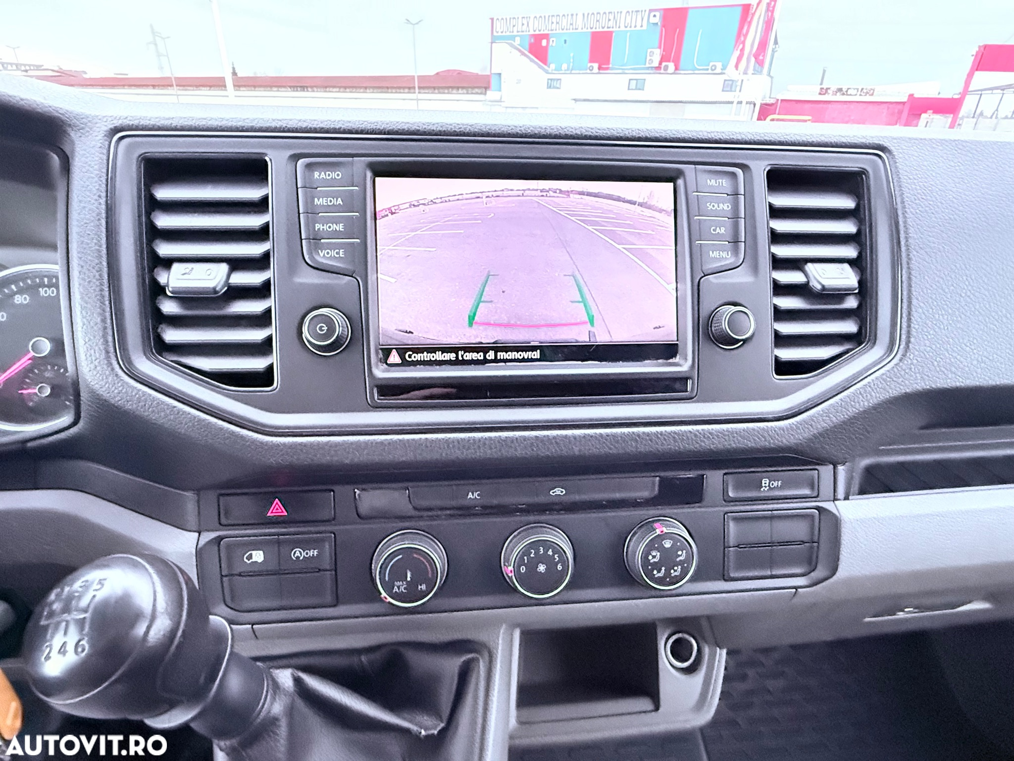 Volkswagen Crafter 3.5 CD Bena L3 FWD 103kW - 22