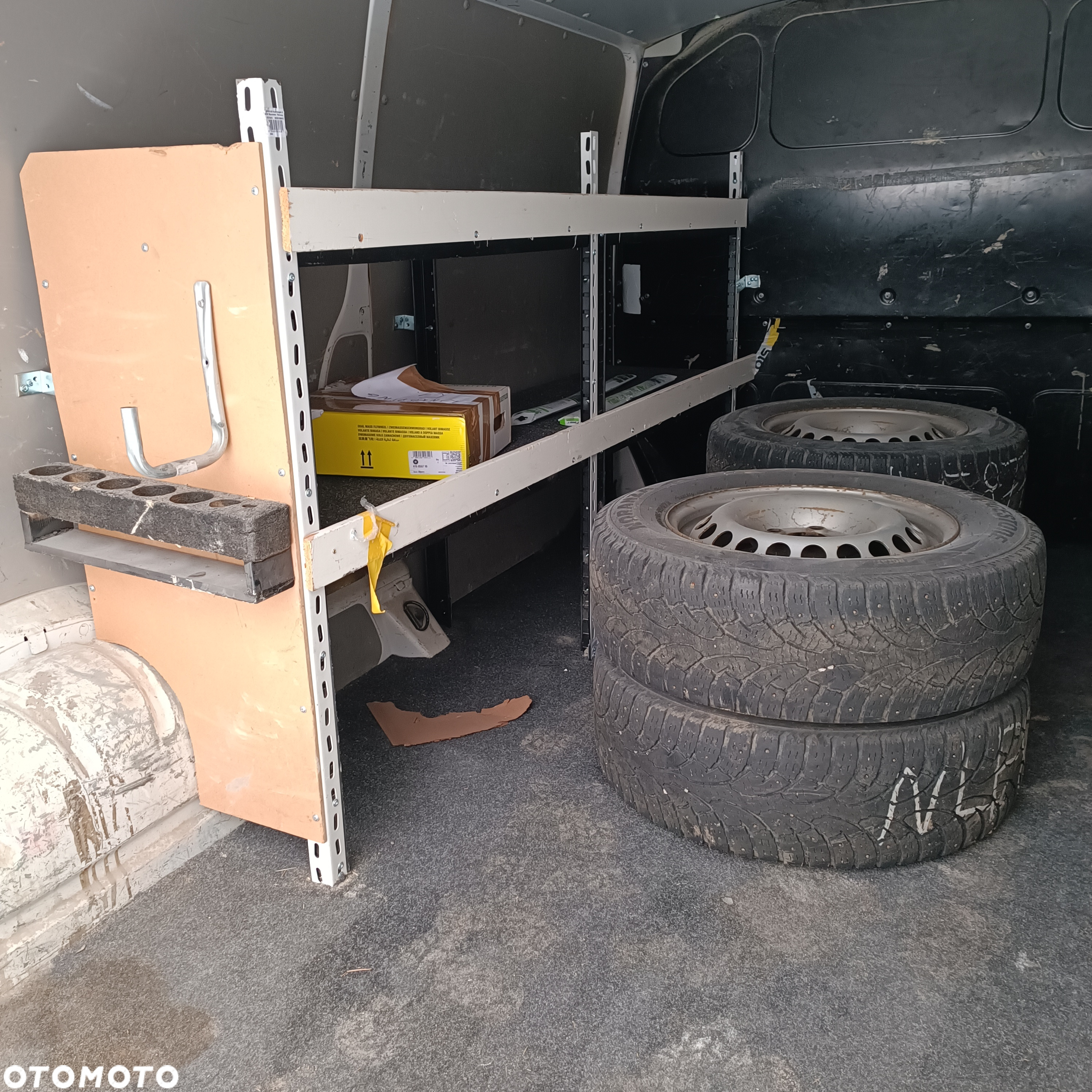 Volkswagen Transporter - 8