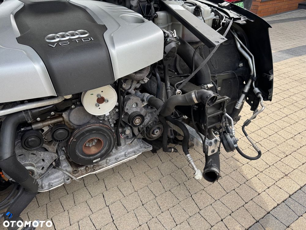 Audi A8 - 19