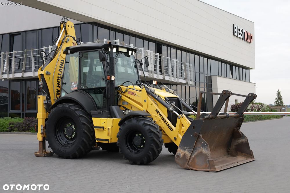 New Holland B100C - 2