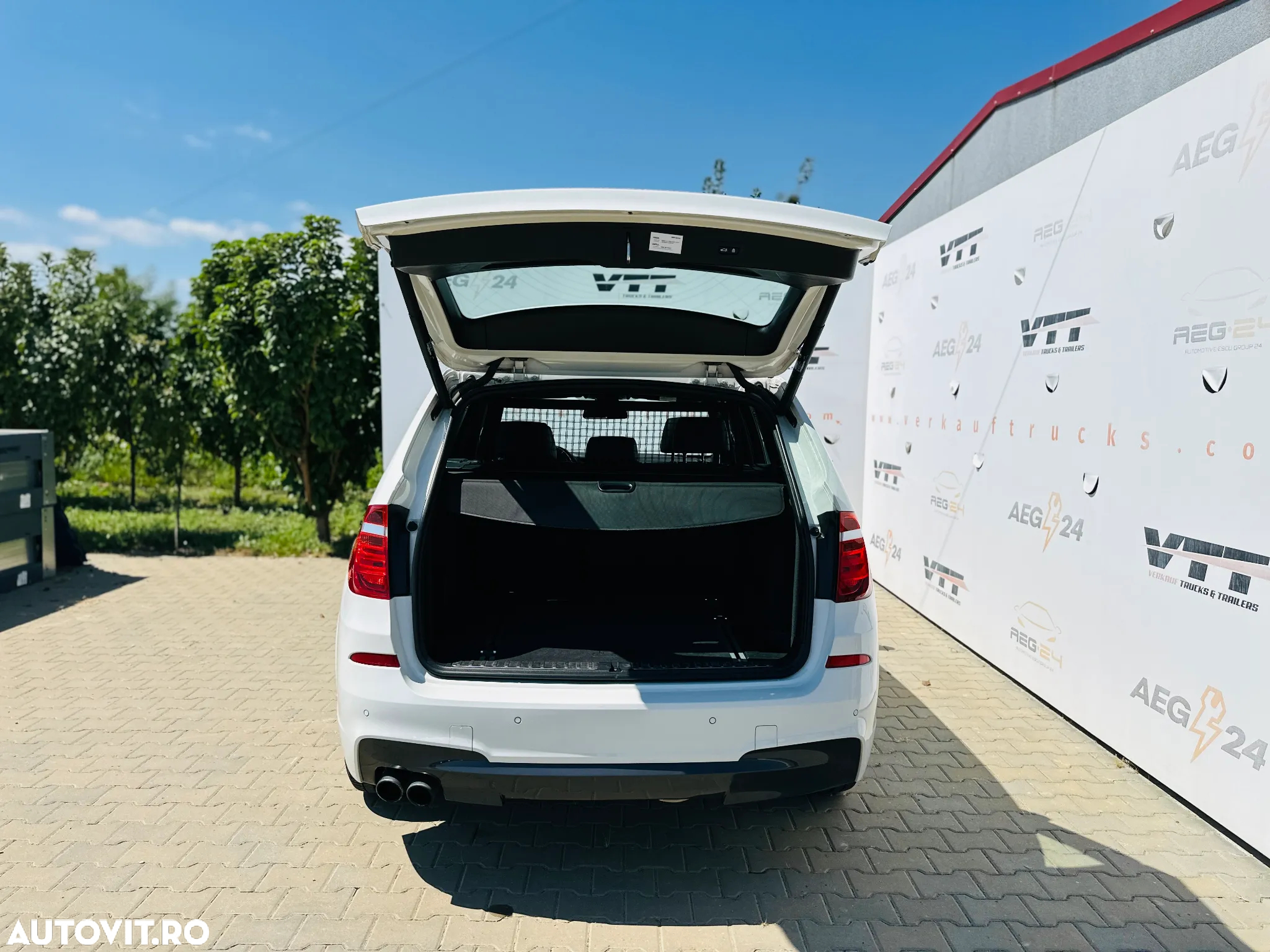 BMW X3 xDrive35d - 16