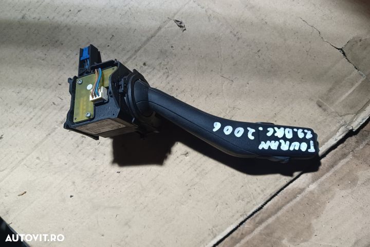 Maneta stergatoare parbriz si luneta 1K0953519A Volkswagen VW Touran 1 (facelift)  [din 2006 pana - 2