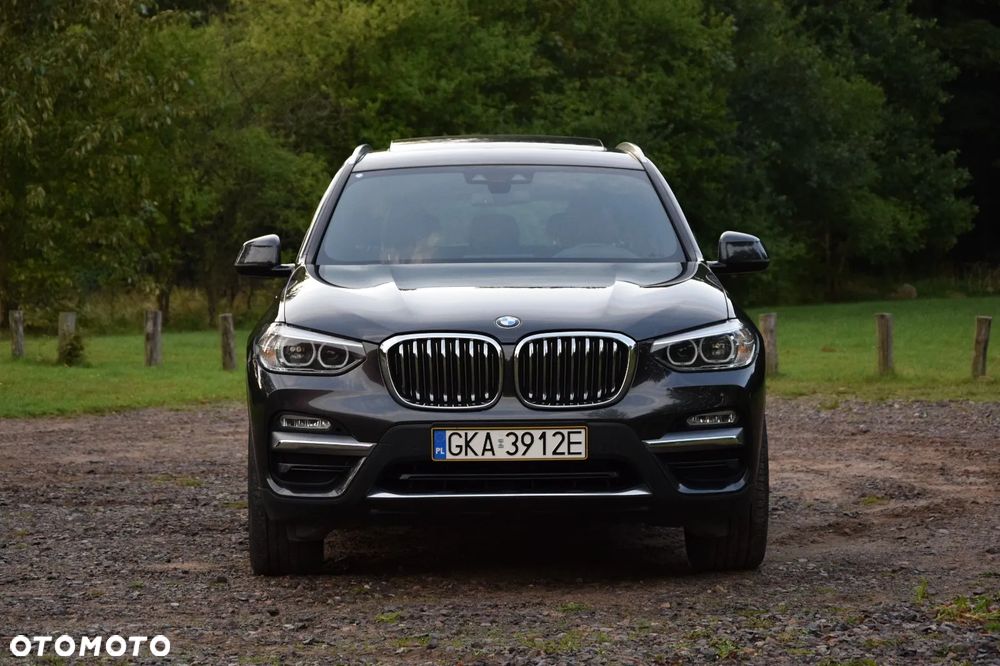 BMW X3 xDrive25d Luxury Line - 2