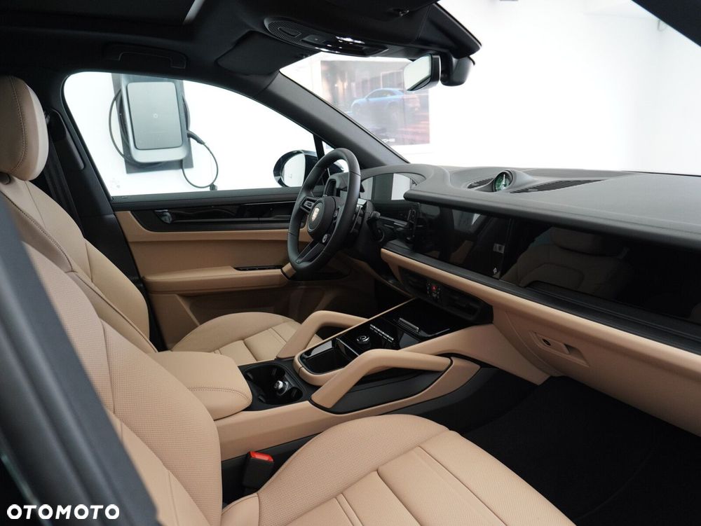 Porsche Cayenne Black Edition - 25