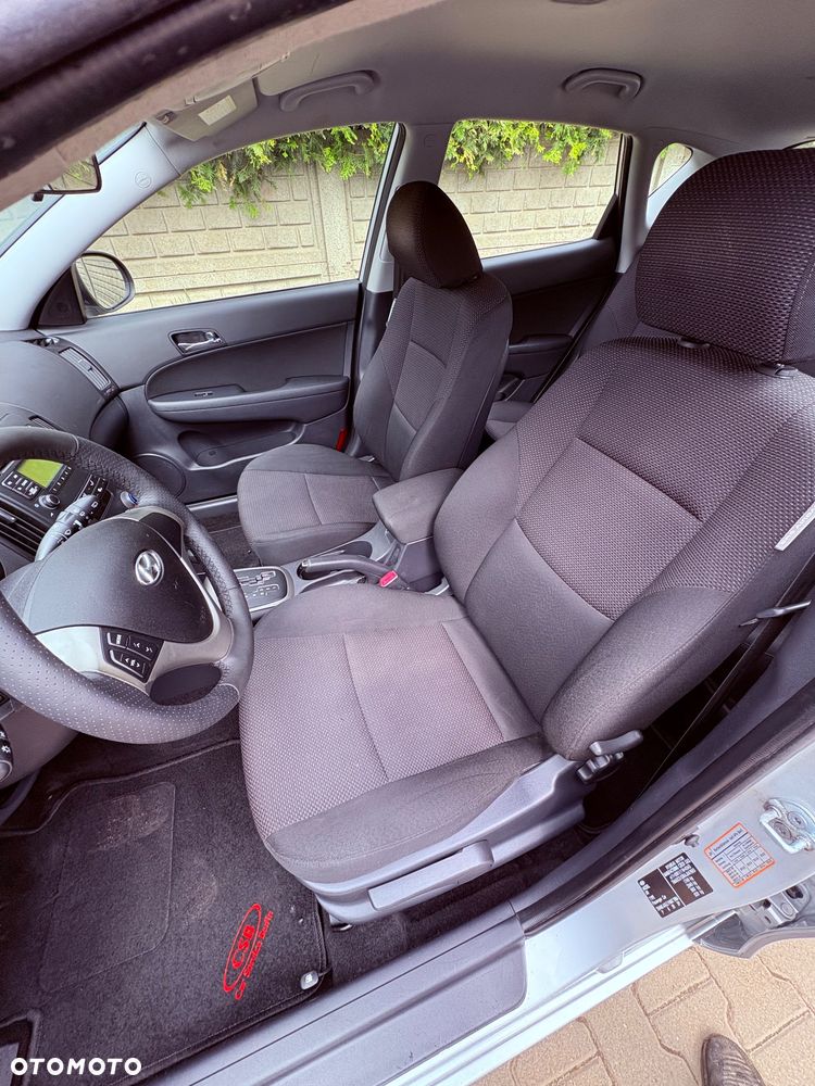 Hyundai i30 1.6 Style - 8