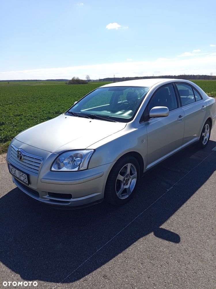 Toyota Avensis 2.0 D-4D Luna - 1