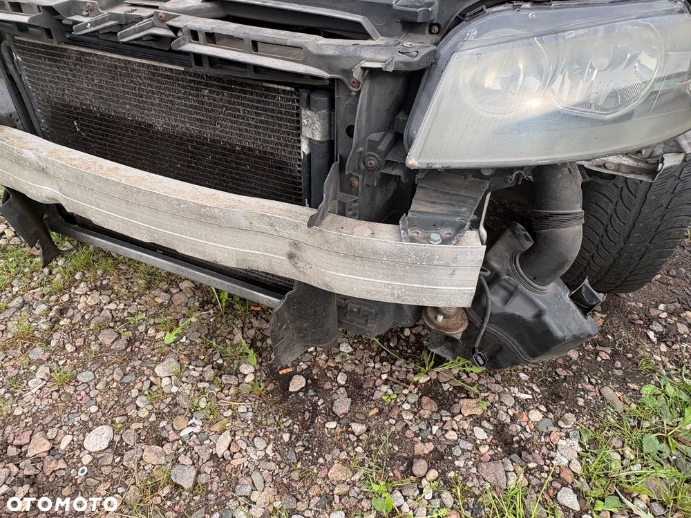 Kompletny pas przedni Audi A3 8P 2.0 FSI - 3