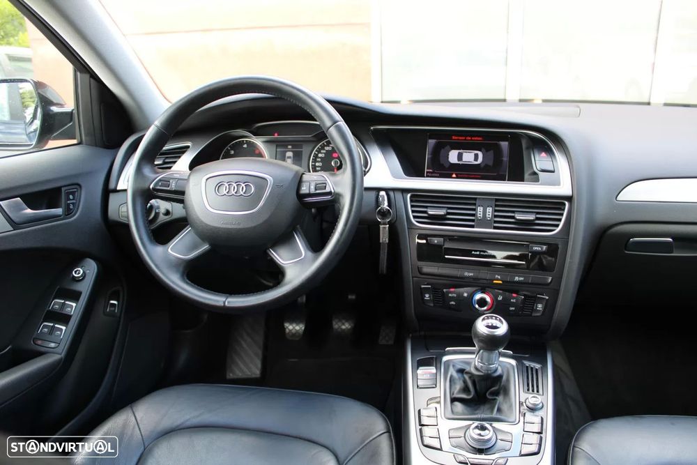 Audi A4 2.0 TDI Advance - 15