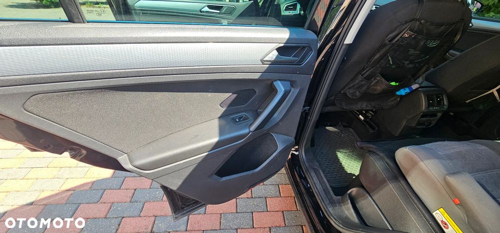 Volkswagen Tiguan 2.0 TDI SCR Life - 17