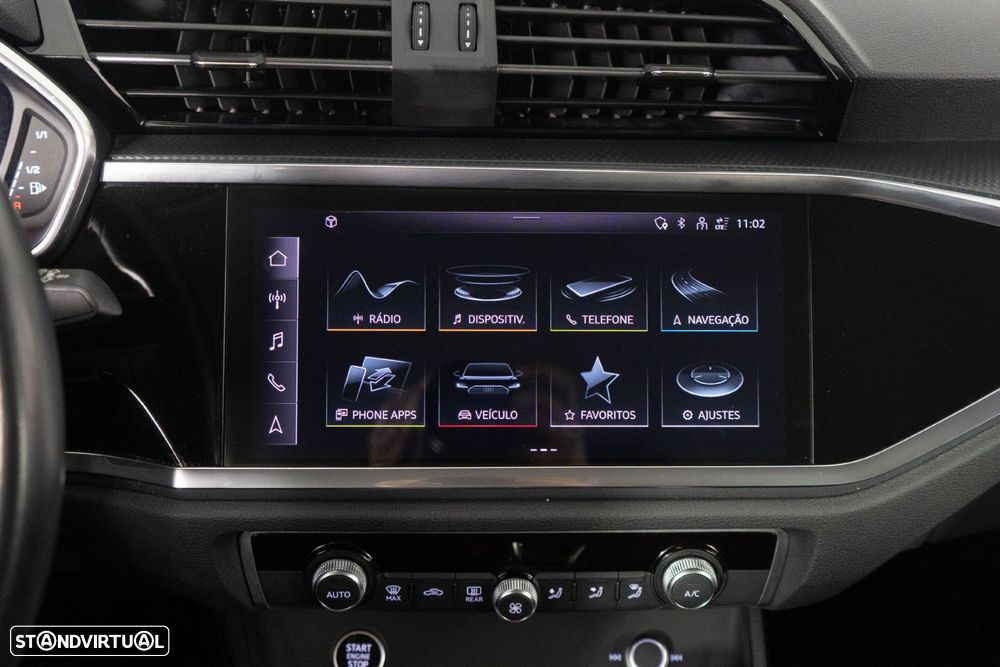 Audi Q3 45 TFSIe S tronic - 25