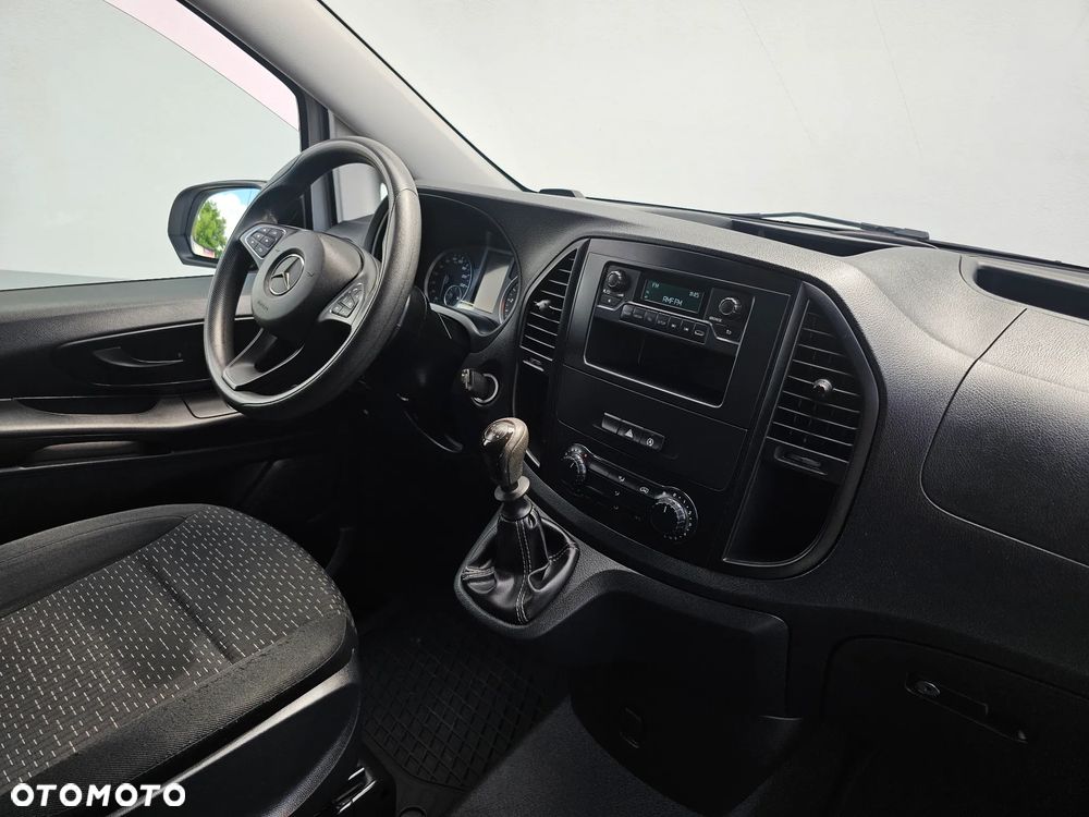 Mercedes-Benz VITO - 11