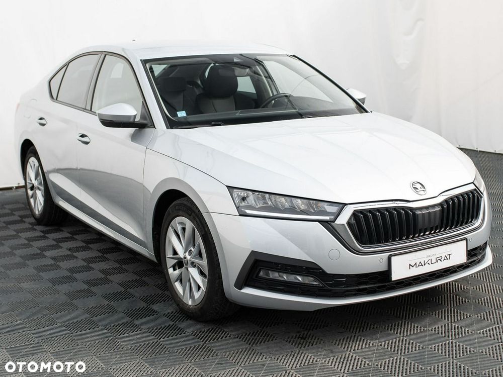 Skoda Octavia 1.5 TSI e-TEC DSG Ambition - 4