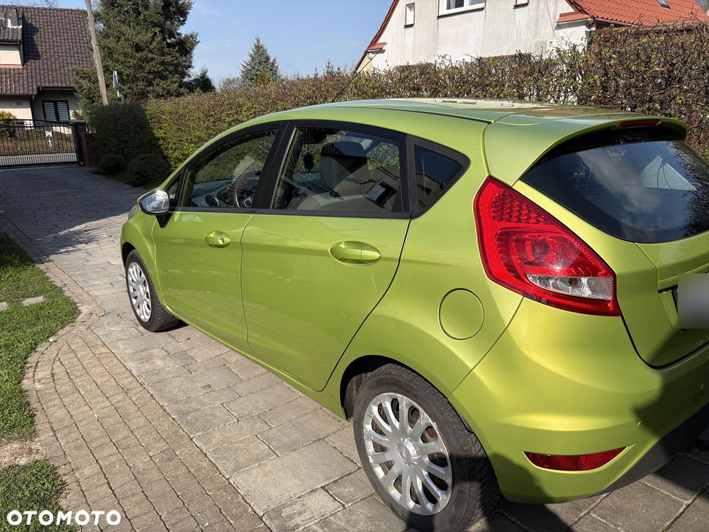 Ford Fiesta 1.25 Ambiente EU5 - 3