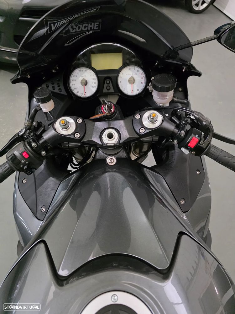 Kawasaki ZZR ZZR 1400 - 26