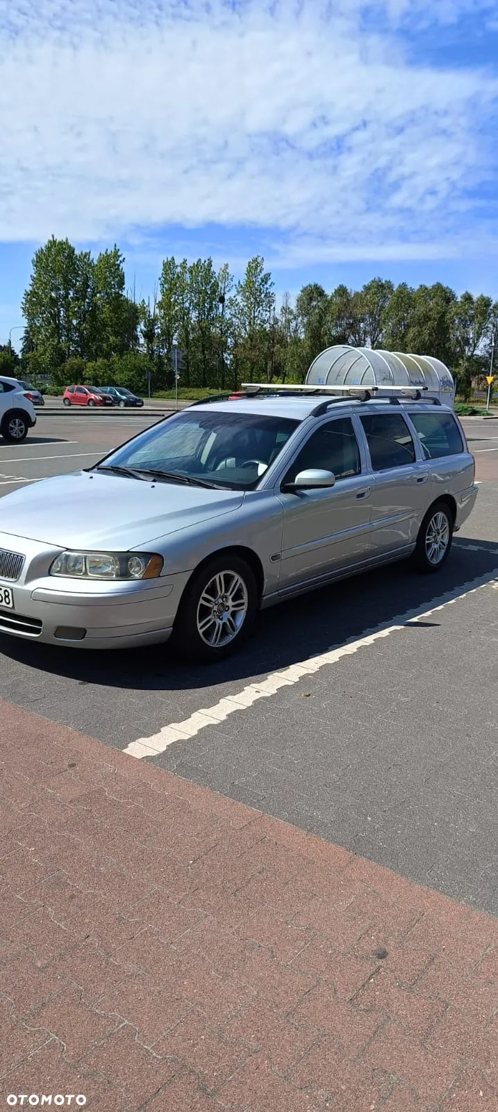 Volvo V70 2.4D5 Summum - 2