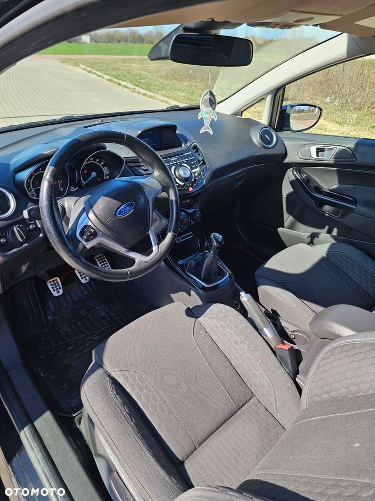 Ford Fiesta 1.0 EcoBoost STart-Stop ST-LINE - 16