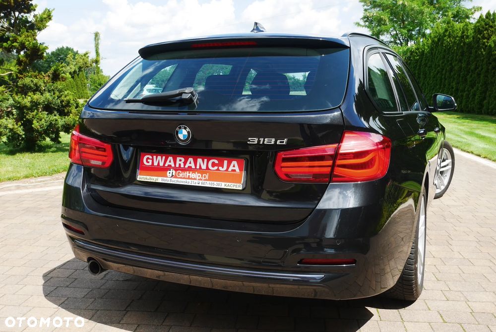 BMW Seria 3 318d Sport Line - 10