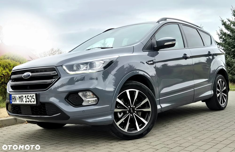 Ford Kuga 2.0 TDCi 4x4 ST-Line - 19