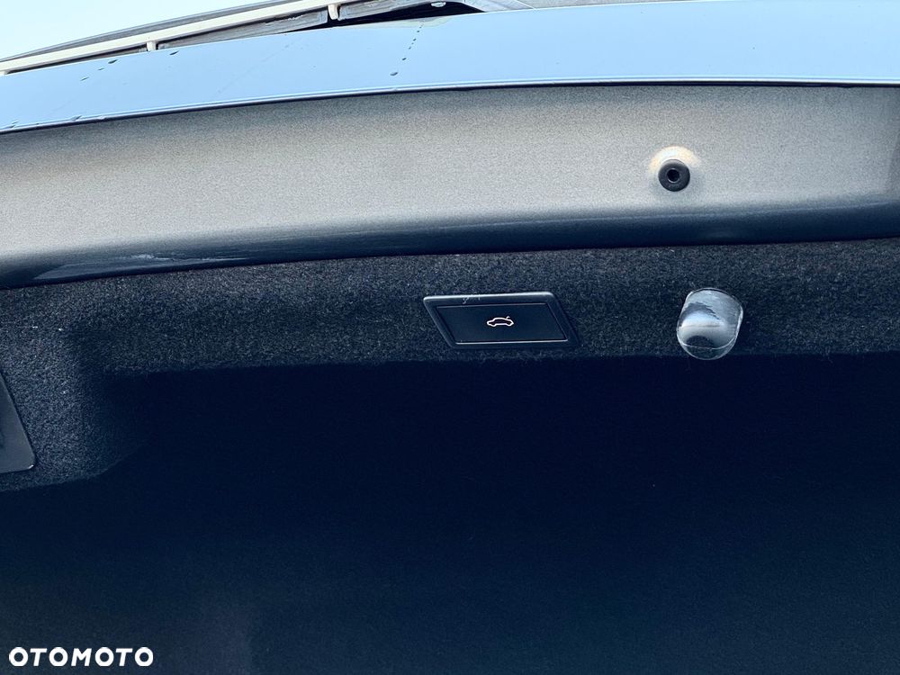 Skoda Superb 2.0 TDI SCR Ambition DSG - 27