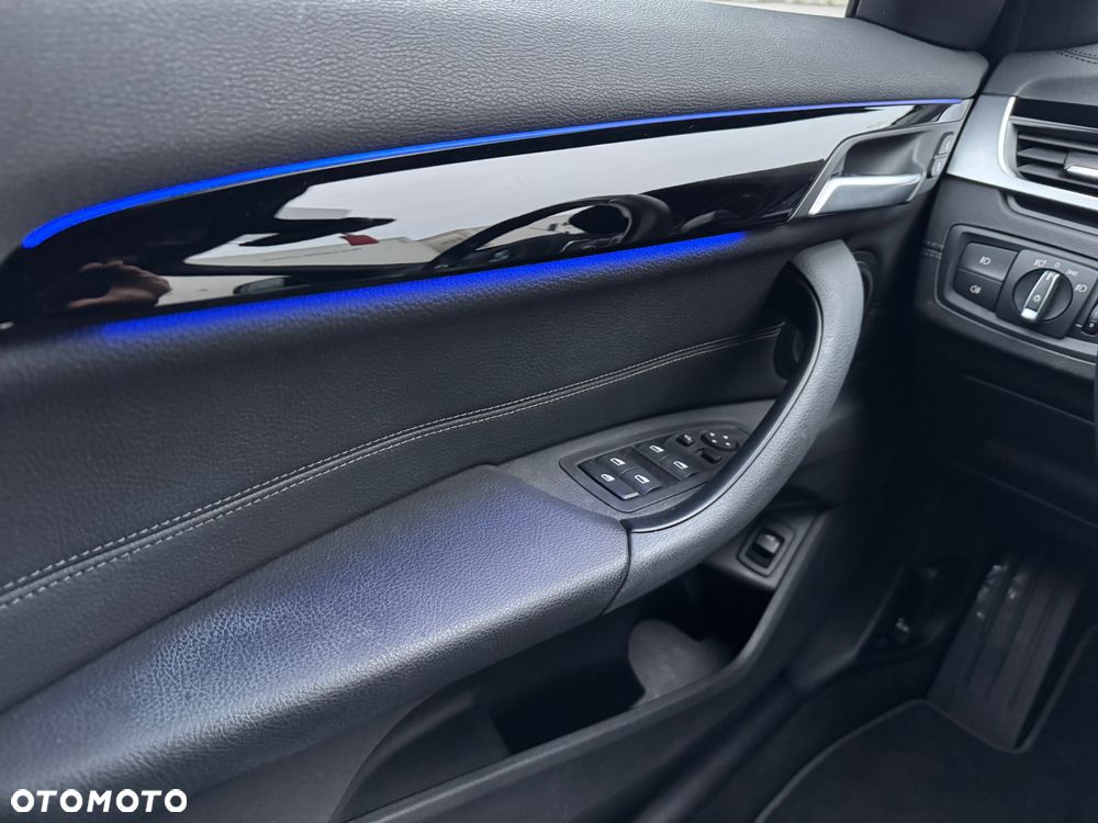 BMW X1 sDrive18d xLine sport - 14