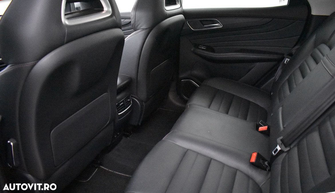 MG EHS 1.5T-GDI PHEV Luxury - 15