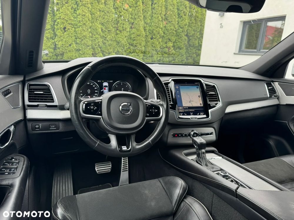 Volvo XC 90 D5 AWD Geartronic RDesign - 30