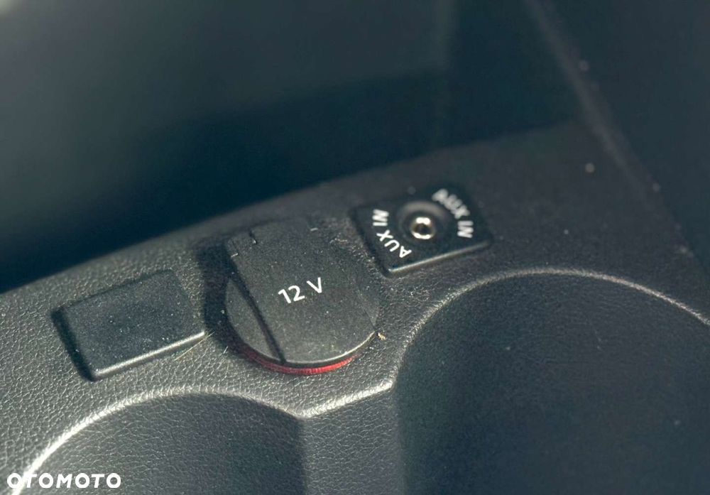 Volkswagen Polo - 25