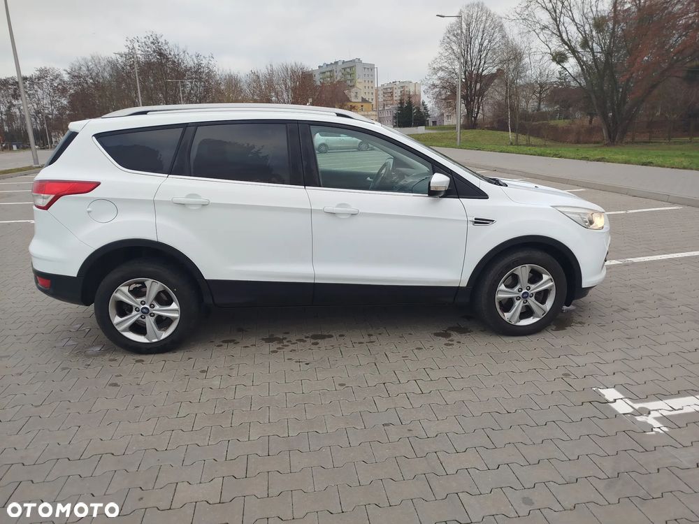 Ford Kuga - 16