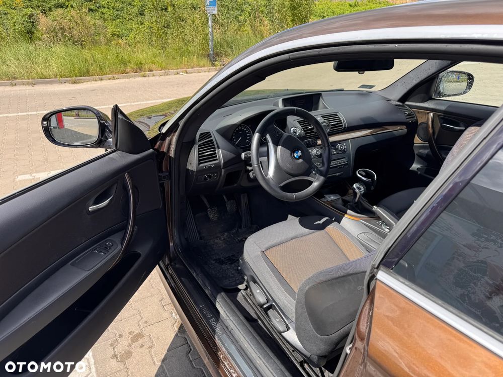 BMW Seria 1 118d DPF - 8