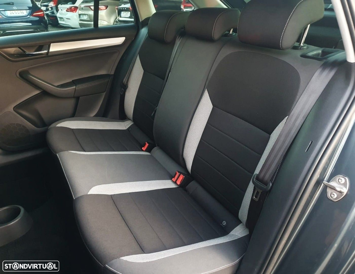Skoda Rapid Spaceback 1.0 TSI Ambition - 14