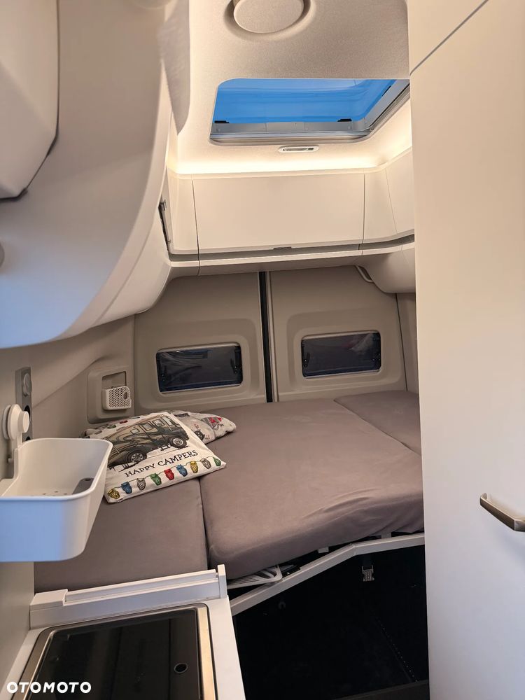 Volkswagen Grand California - 12