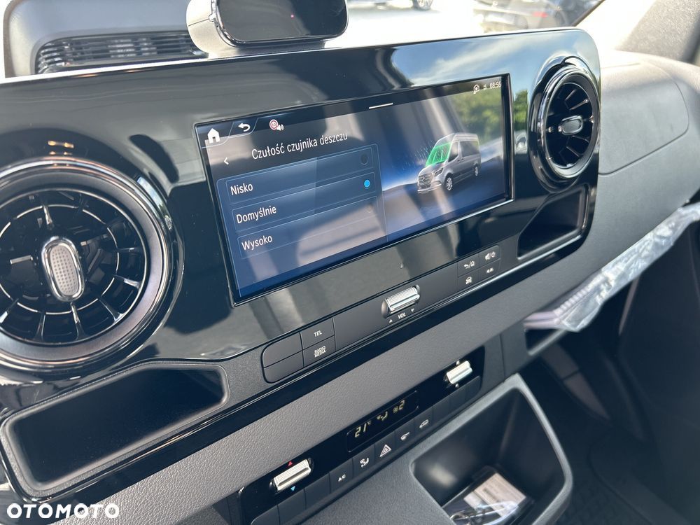 Mercedes-Benz Sprinter 319 CDI Long PRO - 16