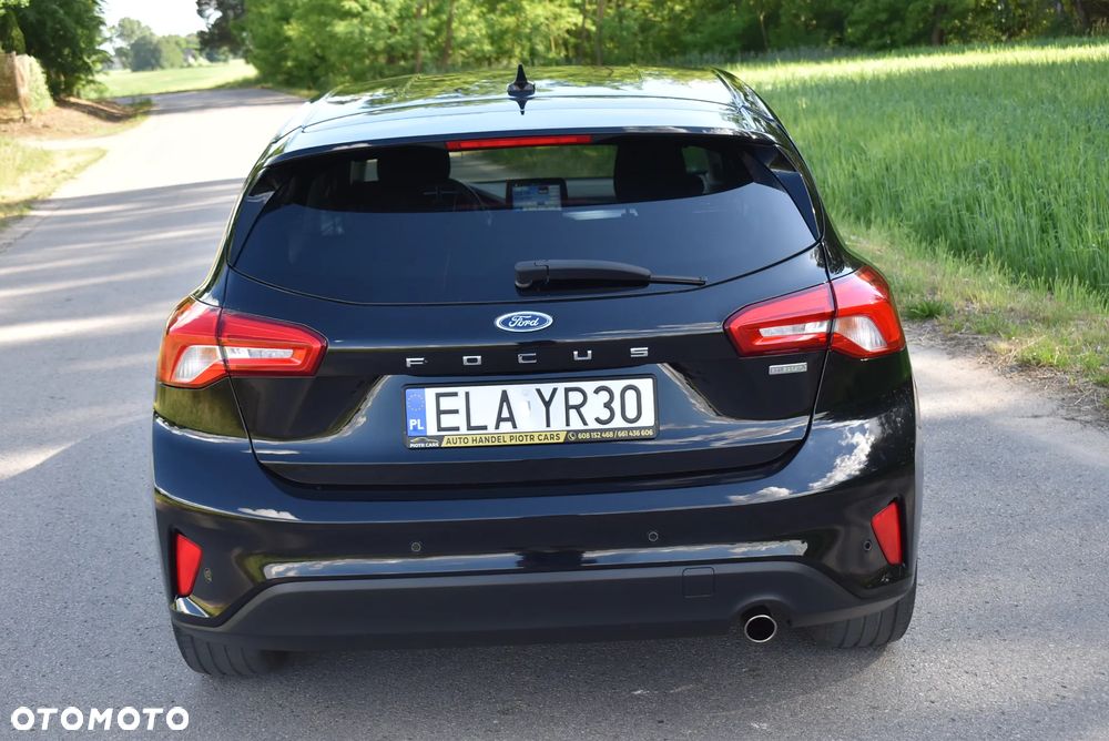 Ford Focus 1.0 EcoBoost Titanium X - 10