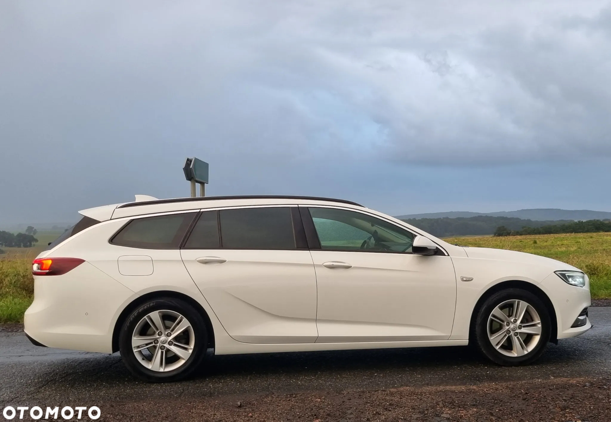 Opel Insignia 2.0 CDTI automatik Innovation - 11