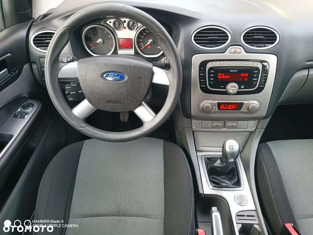 Ford Focus 1.8 Titanium - 13